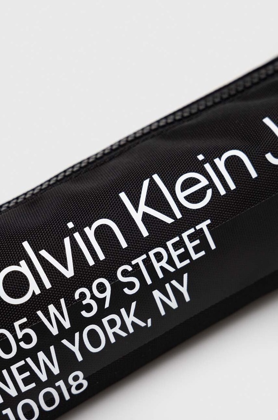 Chłopiec Calvin Klein Jeans piórnik IU0IU00453.9BYX czarny