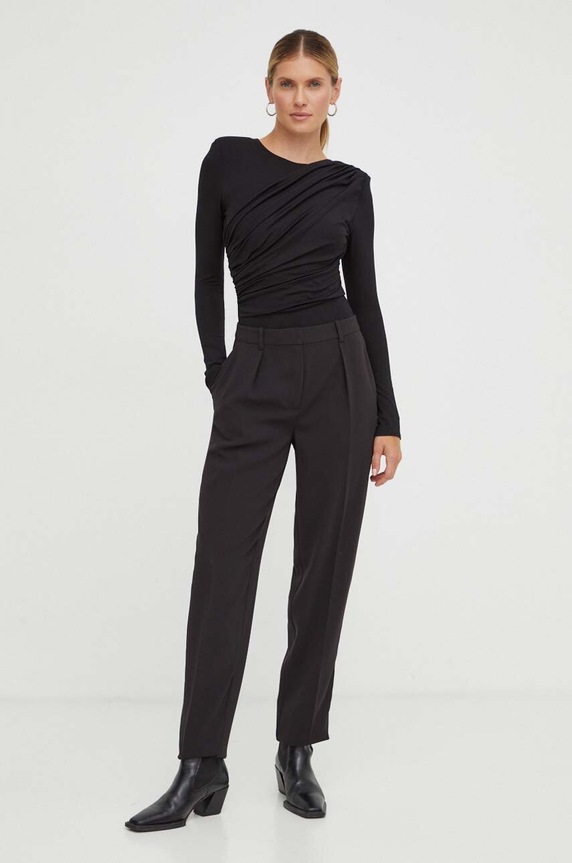 Undress Code body 574 czarny AA00