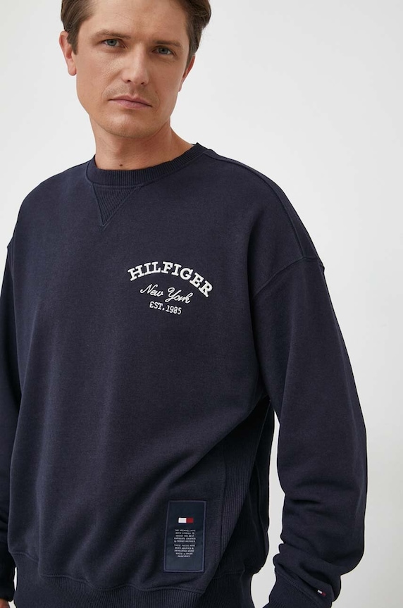 Mikina Tommy Hilfiger námořnická modř MW0MW31509