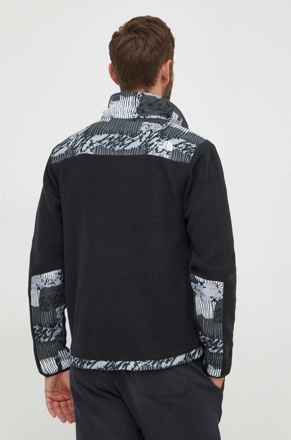 Ruházat The North Face felső NF0A7UR2OVT1 fekete