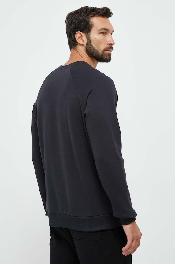 Ρούχα Μπλούζα Under Armour 1379755 μαύρο