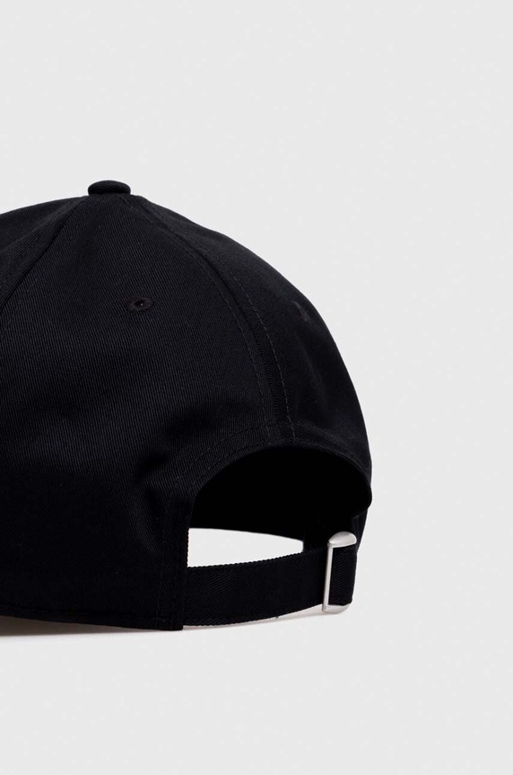 Αξεσουάρ Καπέλο Under Armour 1381645 μαύρο