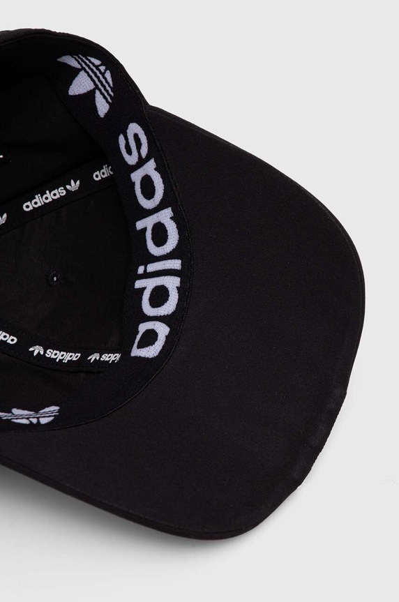 Kapa sa šiltom adidas Originals crna II0743