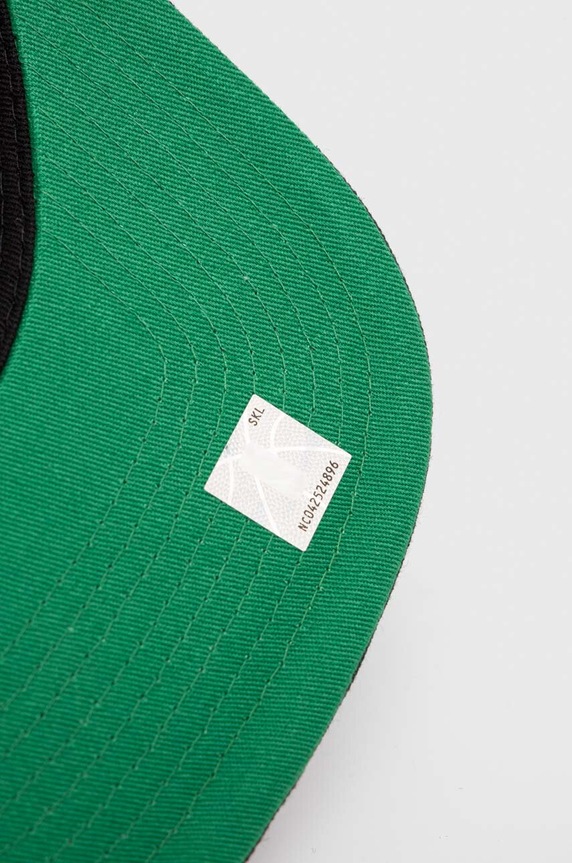 Čepice s vlněnou směsí Mitchell&Ness černá HHSS1077.CBUYYPPPBLCK