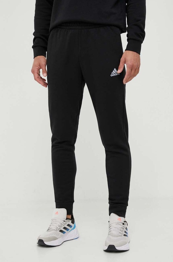 adidas melegítő szett fekete IJ8555