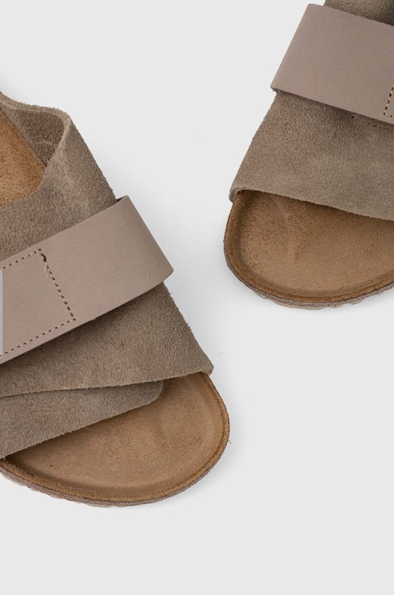 Birkenstock klapki zamszowe Kyoto beżowy 1015572