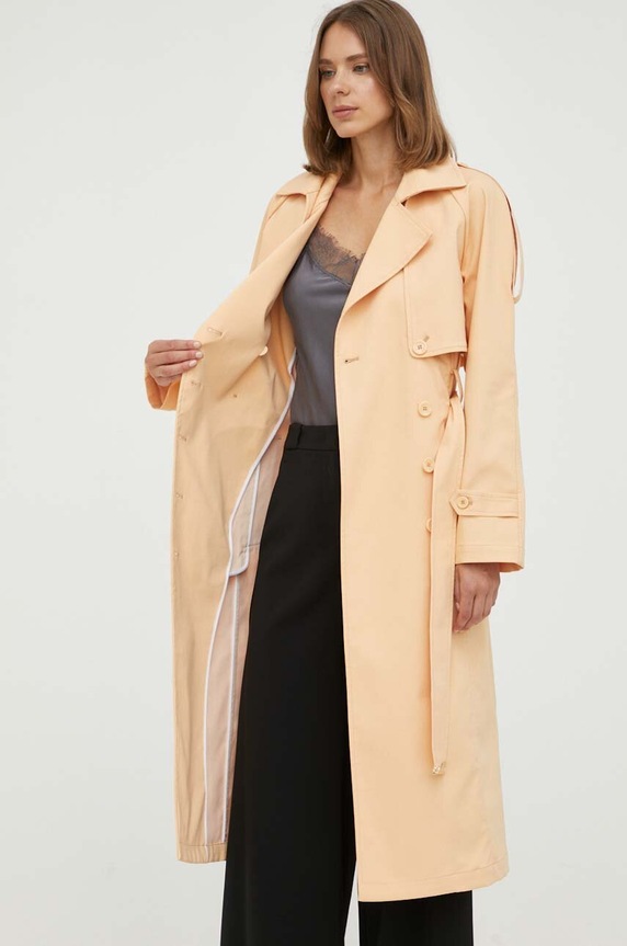 Patrizia Pepe trenci 8O0079.A301