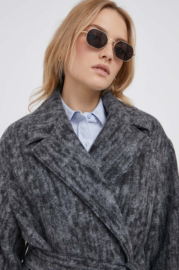 Kabát s prímesou vlny Calvin Klein sivá K20K205942