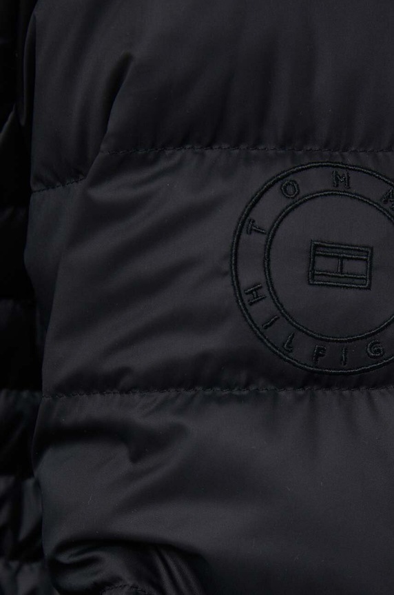 Tommy Hilfiger pehelydzseki WW0WW41140 fekete