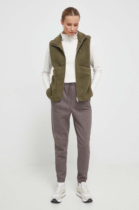 Puma mellény Yona 620832 zöld AW23