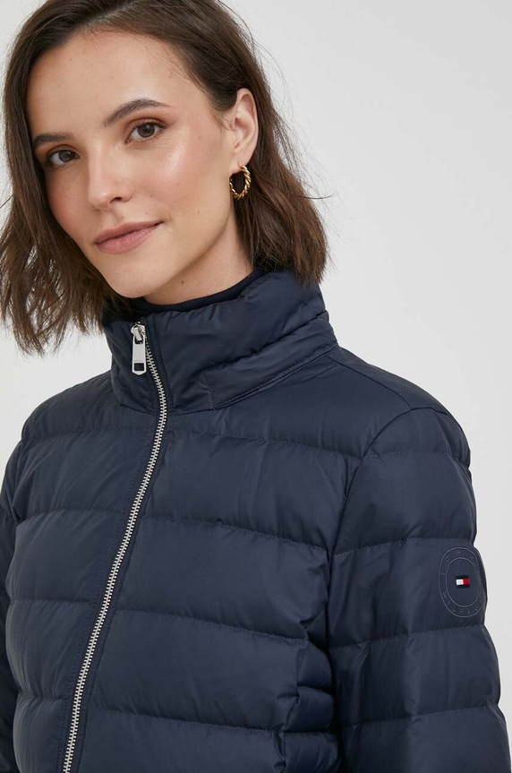 Péřová bunda Tommy Hilfiger WW0WW39747