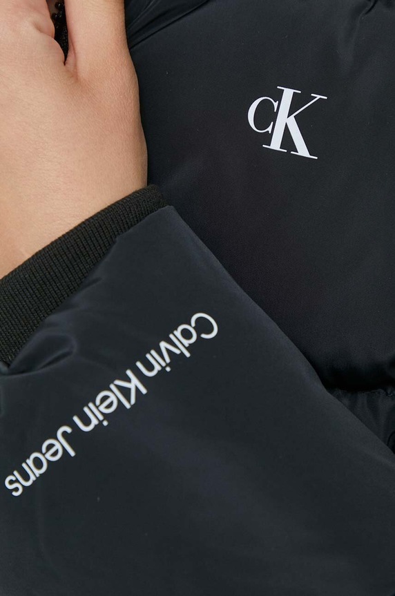 Calvin Klein Jeans kurtka J20J221889 czarny