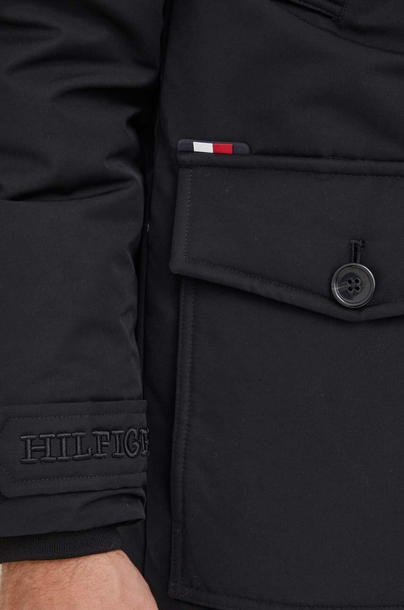 Péřová bunda Tommy Hilfiger MW0MW32778 černá