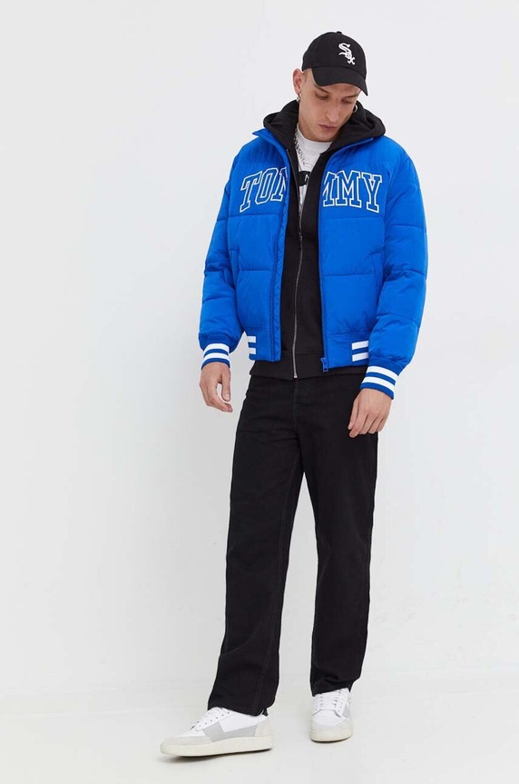 Tommy Jeans bomber dzseki DM0DM17479 kék AW23