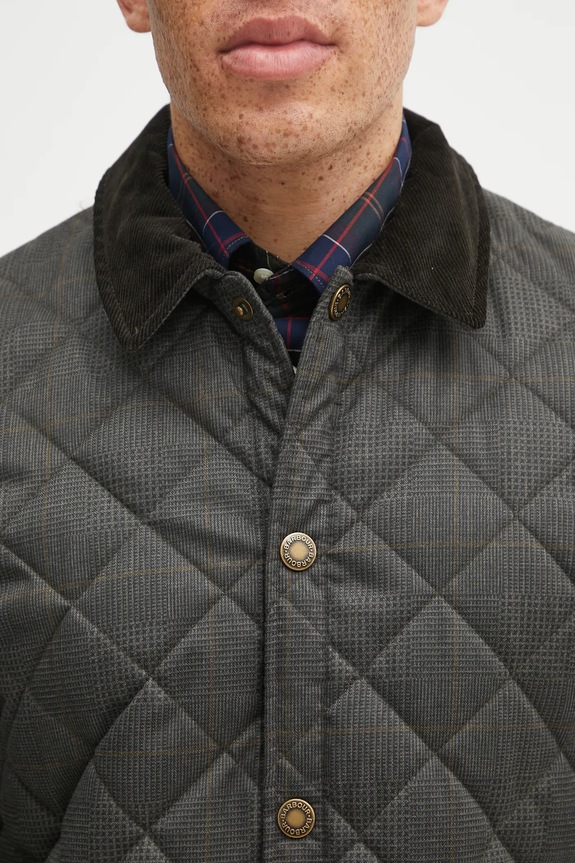 Куртка Barbour зелёный MQU1722