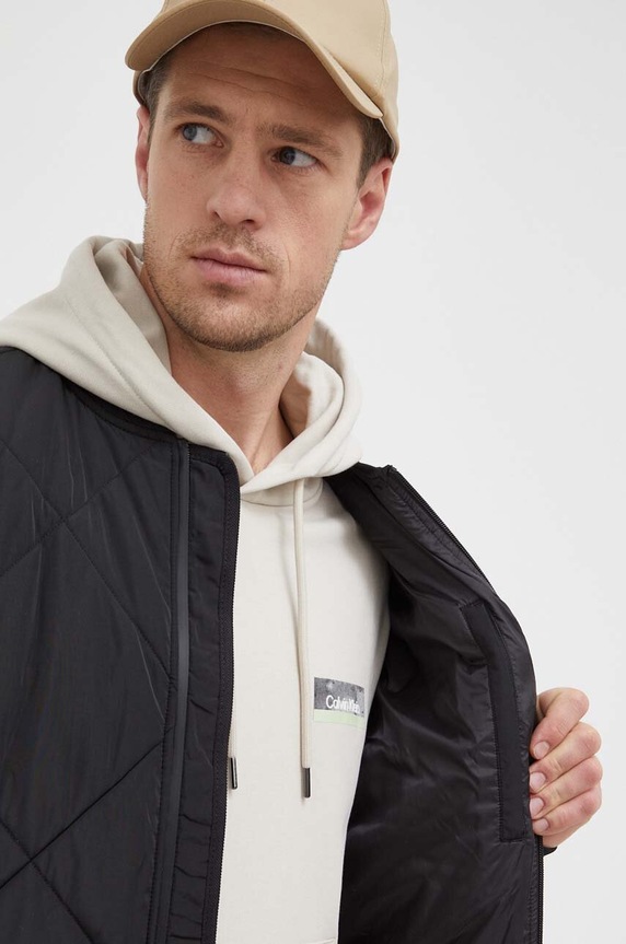 Яке бомбър Calvin Klein K10K111880
