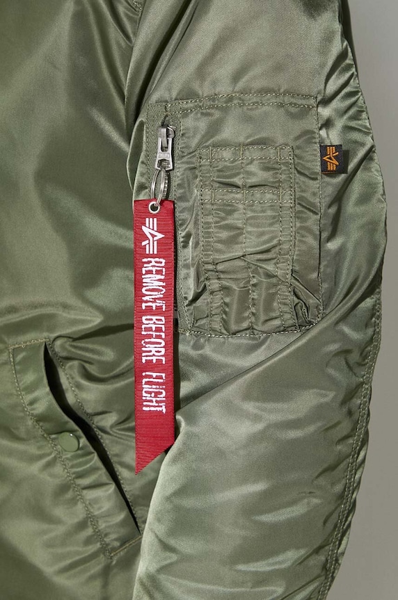 Куртка Alpha Industries MA-1 158104.01