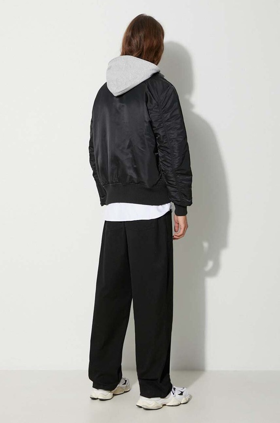 Odzież Alpha Industries kurtka bomber MA-1 D-Tec 183110.03 czarny
