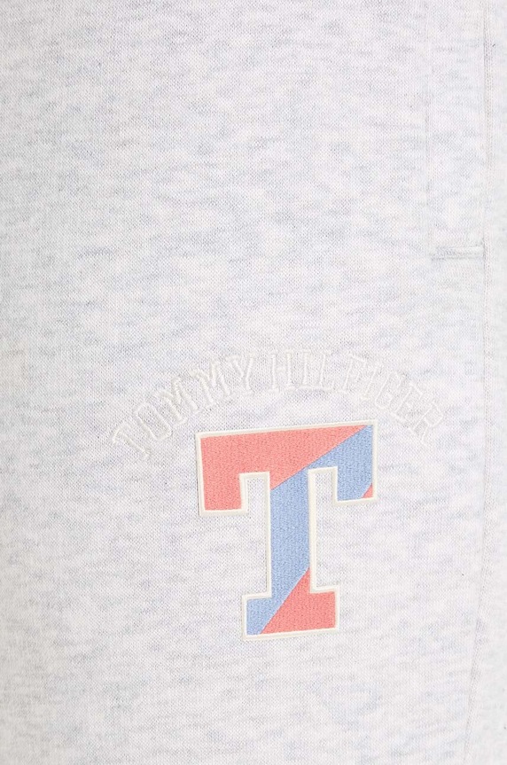 Lány Tommy Hilfiger gyerek melegítőnadrág KG0KG07412.128.176.9BYX szürke