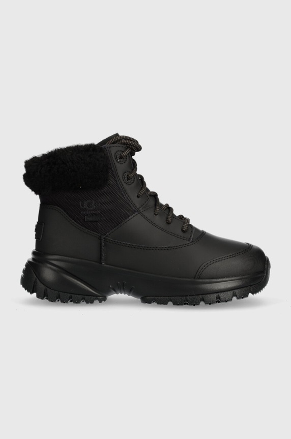 UGG buty Yose Fluff V2 tekstylny czarny 1130901.BLK