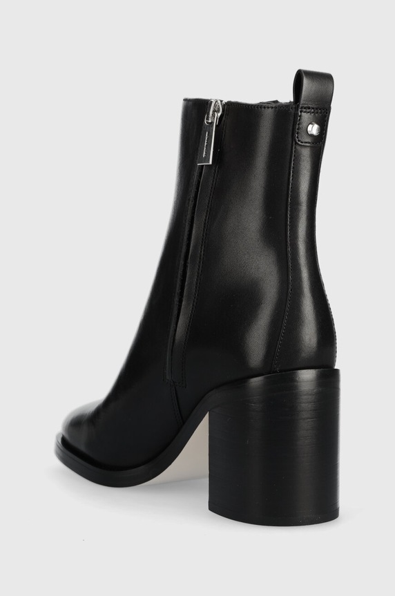 Boty Kožené kotníkové boty MICHAEL Kors Regan 40F3RGME7L.001 černá