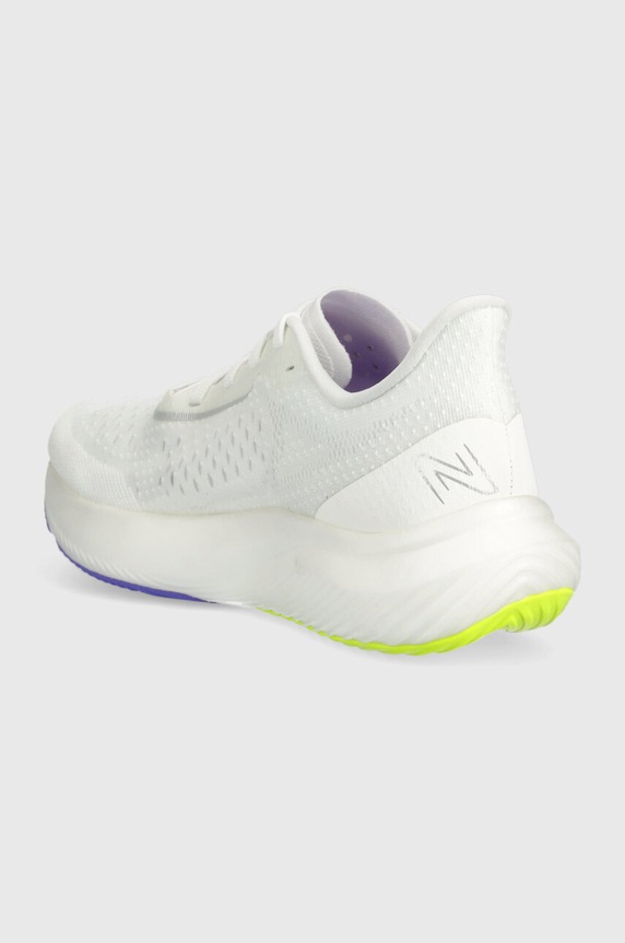 Boty Běžecké boty New Balance WFCXCC3 WFCXCC3 bílá