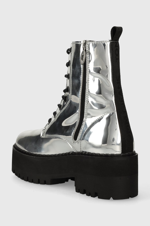 Обувки Боти Tommy Jeans TJW FLATFORM ZIP UP METALLIC EN0EN02403 сребърен