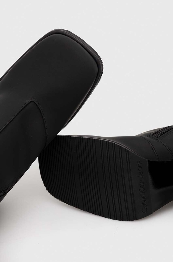 Calvin Klein Jeans bőr csizma HEEL ZIP BOOT LTH WN fekete YW0YW01113