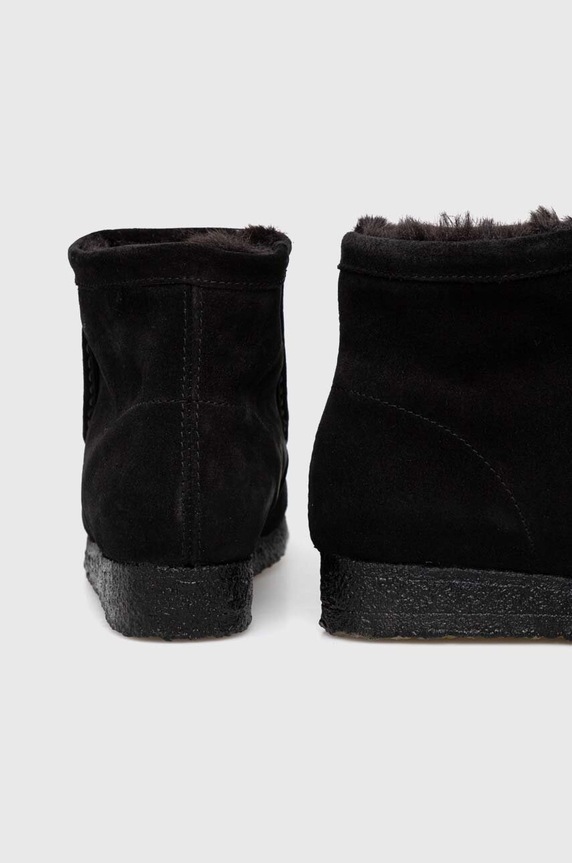 Obuwie Clarks Originals botki zamszowe Wallabee Hi 26169534 czarny