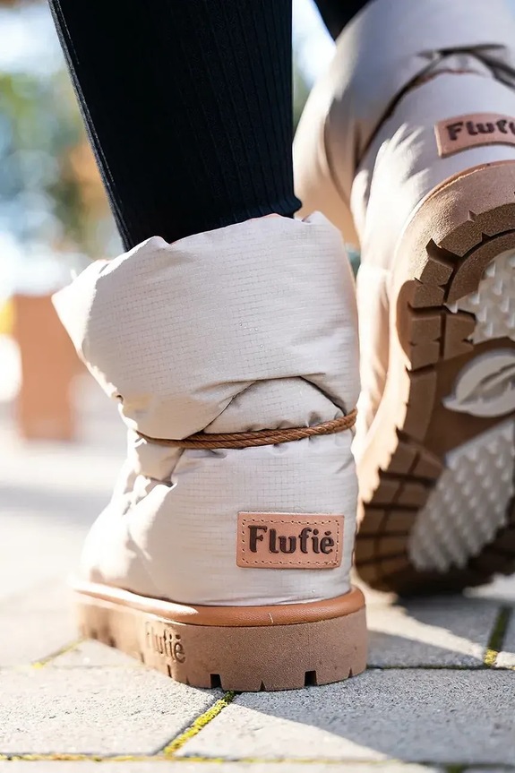 Flufie śniegowce Classic S01.SAND.BEIGE żółty