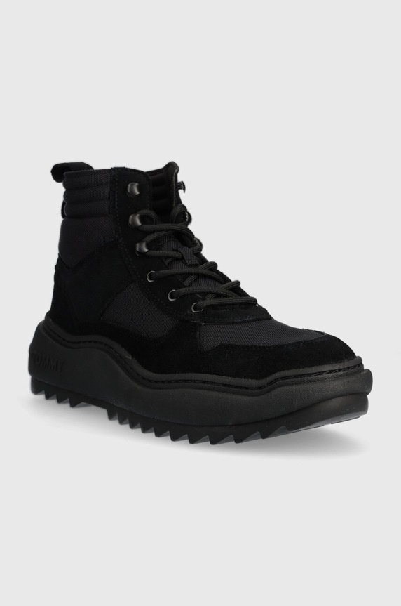 Tenisky Tommy Jeans TJM MIX MATERIAL BOOT EM0EM01245 černá AW23