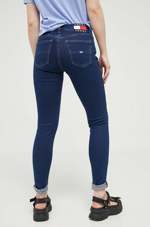 Odzież Tommy Jeans jeansy Nora DW0DW16008 granatowy