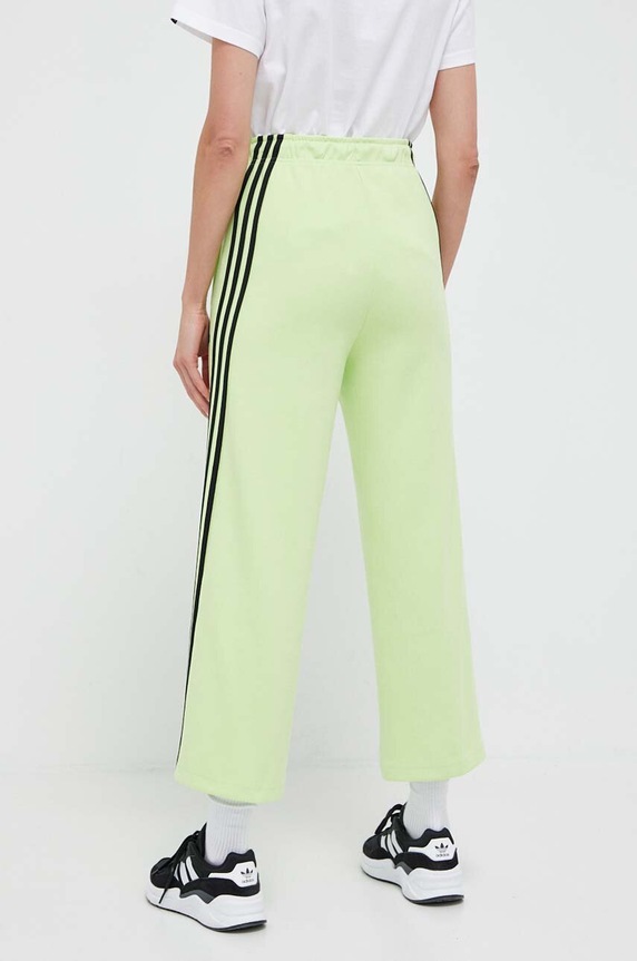 Oblečenie Tepláky adidas IM2450 zelená