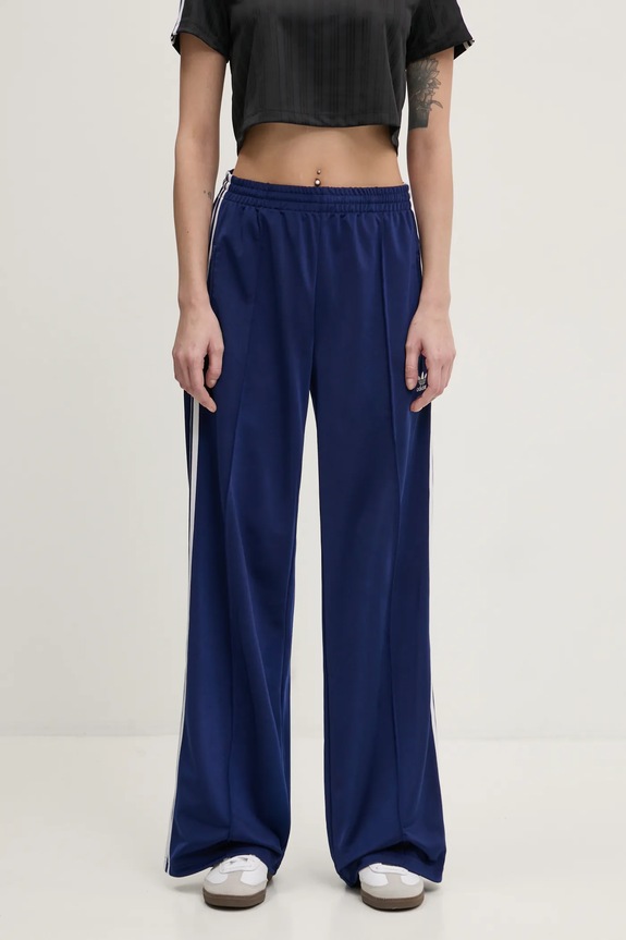 adidas Originals joggers applique blue IL3817
