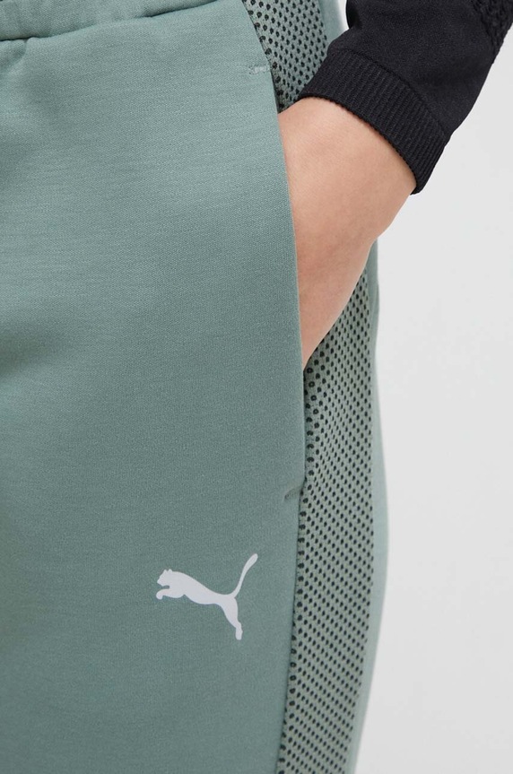 Puma edzőnadrág Evostripe zöld 676075