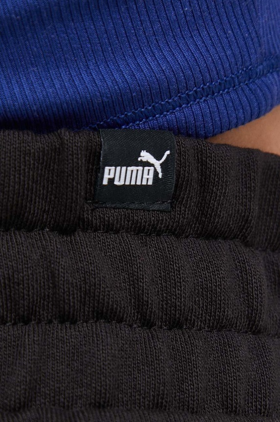 Puma spodnie dresowe bawełniane BETTER ESSENTIALS czarny 675989