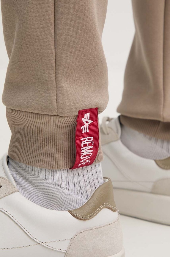 Alpha Industries spodnie dresowe 116370.03 beżowy