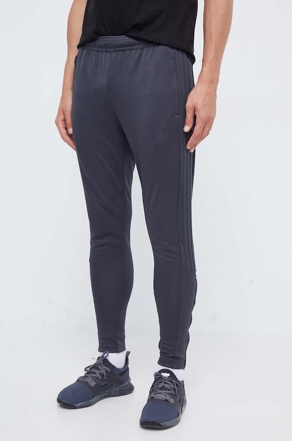 adidas melegítőnadrág sima szürke IA3065