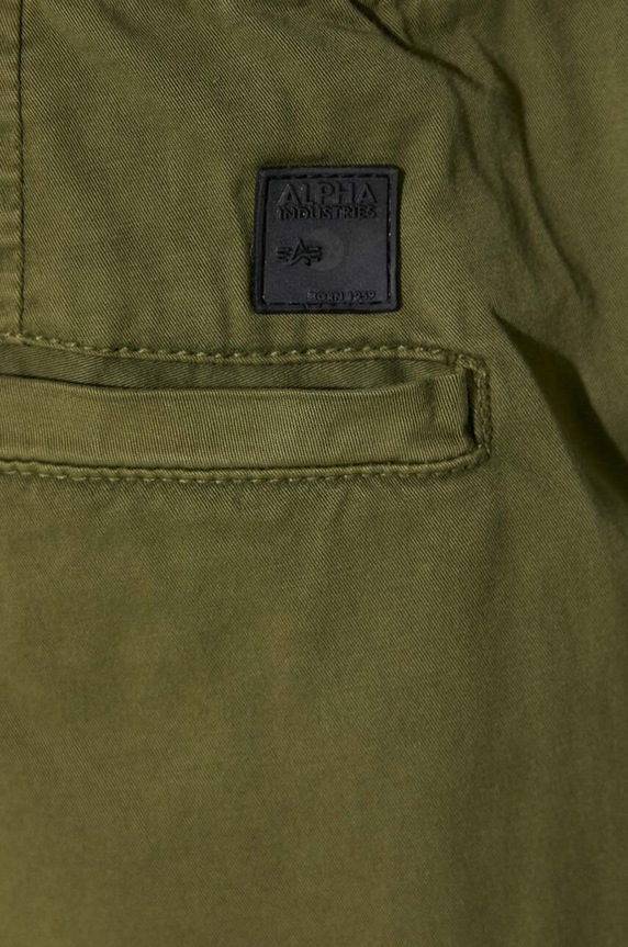 Hlače Alpha Industries 116202.142 zelena