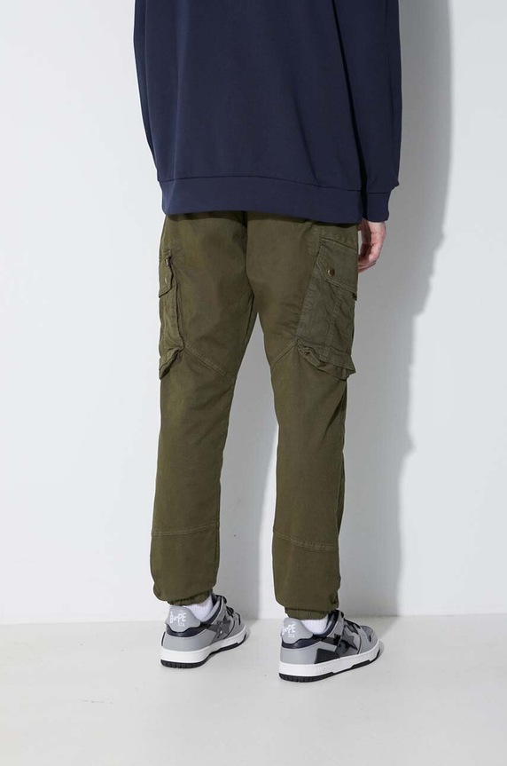 Odjeća Hlače Alpha Industries Combat Pant LW 126215.142 zelena
