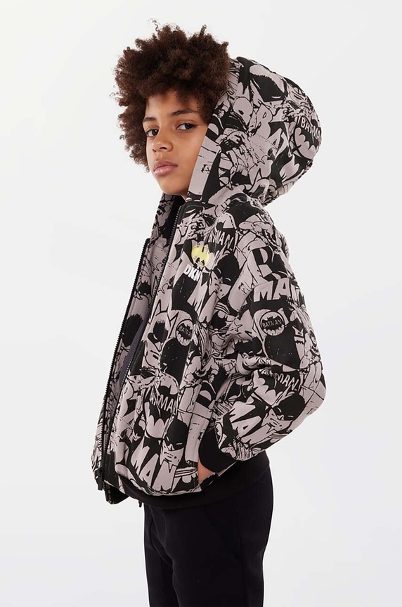 Παιδική βαμβακερή μπλούζα DKNY x DC Comics βαμβάκι μαύρο D55010.162.174