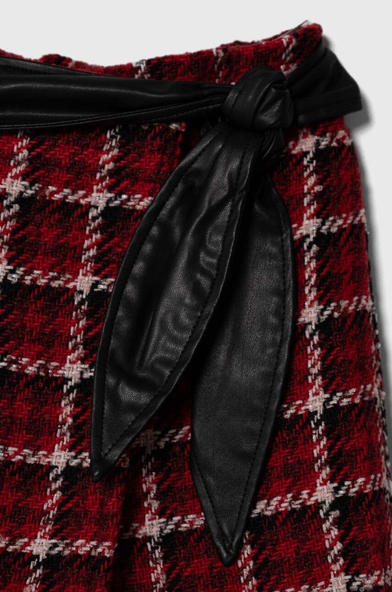 Djevojčice Dječje kratke hlače s dodatkom vune Sisley 41E0Y900N.G.SEASONAL crvena