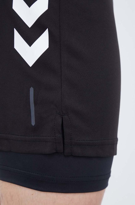 Къс панталон за трениране Hummel Topaz черен 214979