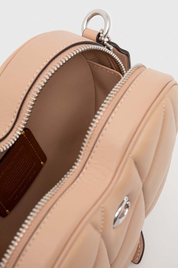 Kožená kabelka Coach Heart Crossbody CE725
