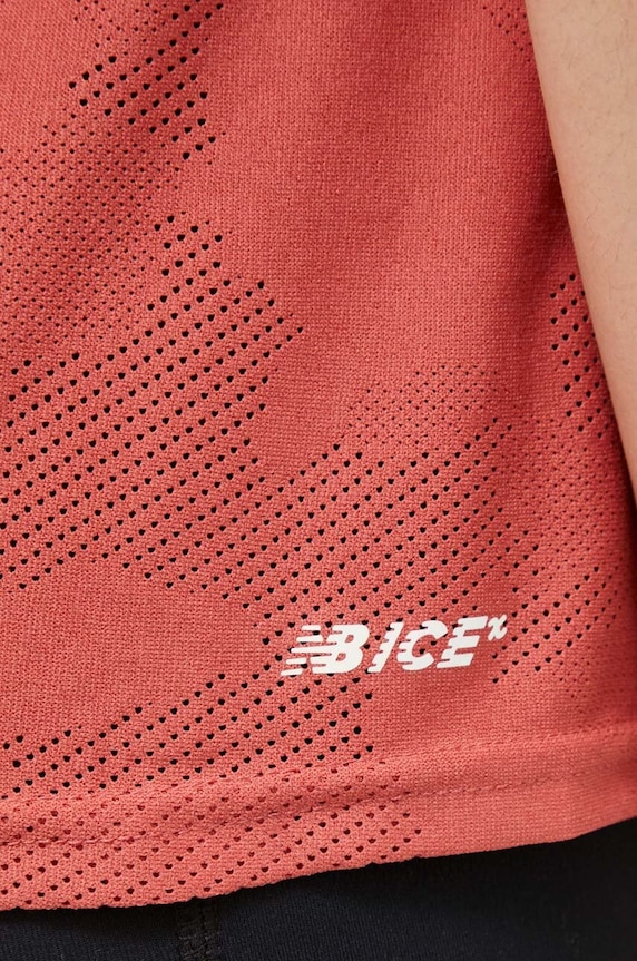 New Balance futós póló Q Speed WT33281ASU