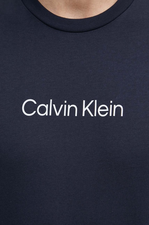 Βαμβακερό μπλουζάκι Calvin Klein K10K111346 σκούρο μπλε