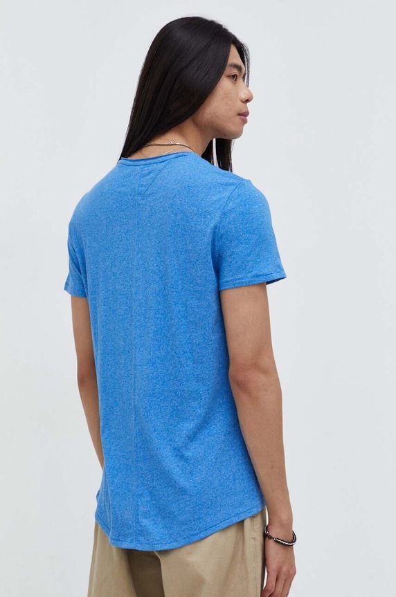 Odzież Tommy Jeans t-shirt DM0DM09586. niebieski