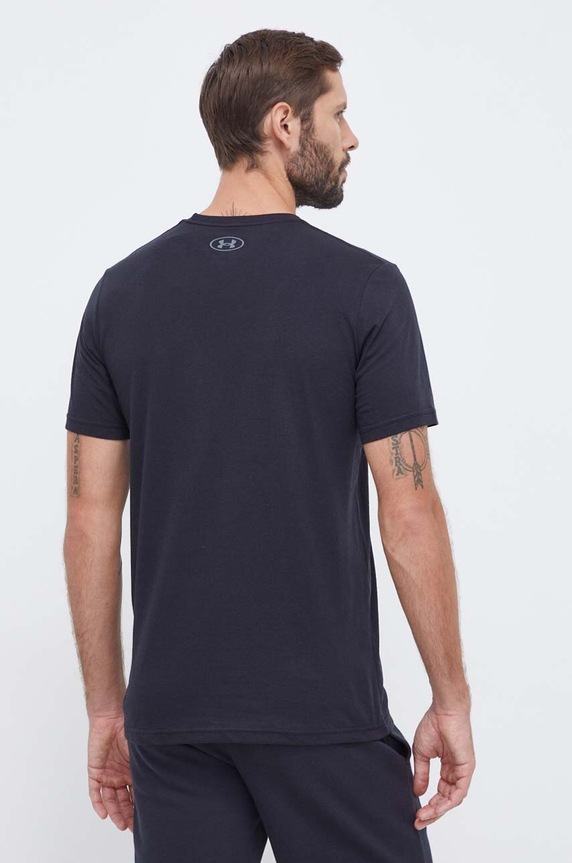 Oblečenie Tričko Under Armour 1380957 čierna