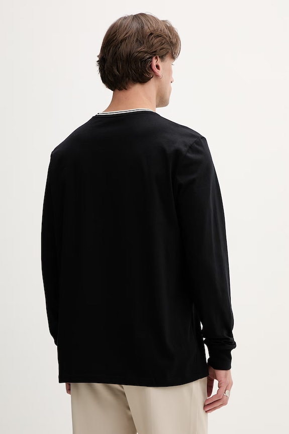 Ρούχα Βαμβακερή μπλούζα με μακριά μανίκια Fred Perry M9602.102 μαύρο