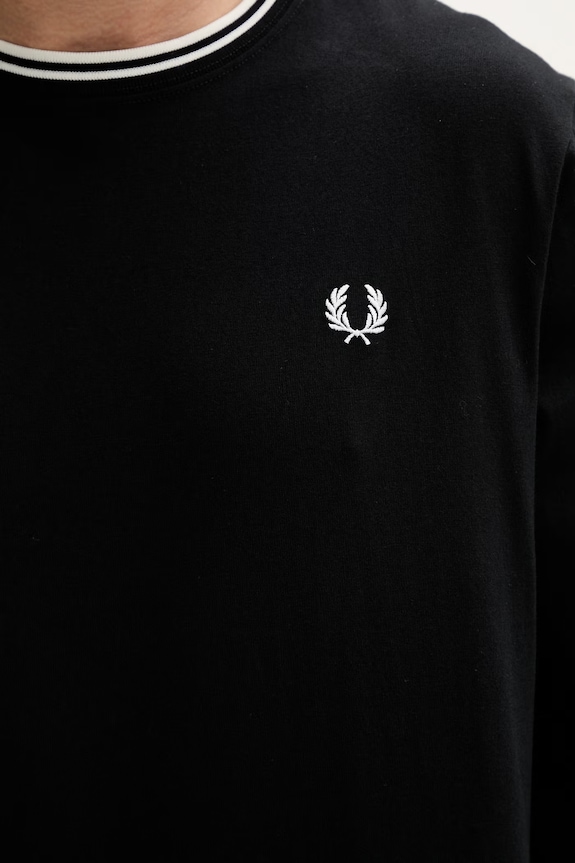 Βαμβακερή μπλούζα με μακριά μανίκια Fred Perry M9602.102 μαύρο